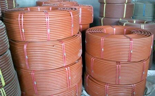 安定穿线管防雷接地技术实施要点